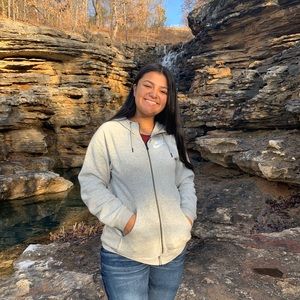 Meet your Posher, Madison